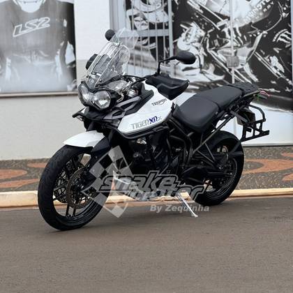 TRIUMPH TIGER 800 XRX 